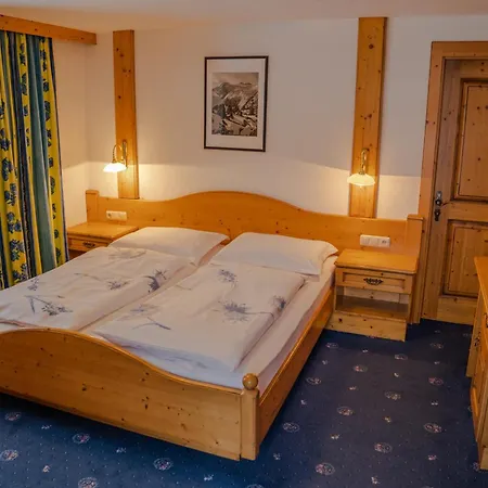 Zwieselstein Hotel 3*